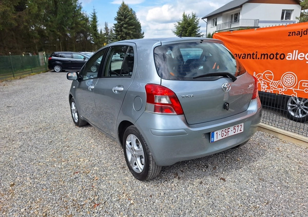 Toyota Yaris cena 20900 przebieg: 204000, rok produkcji 2010 z Wronki małe 137
